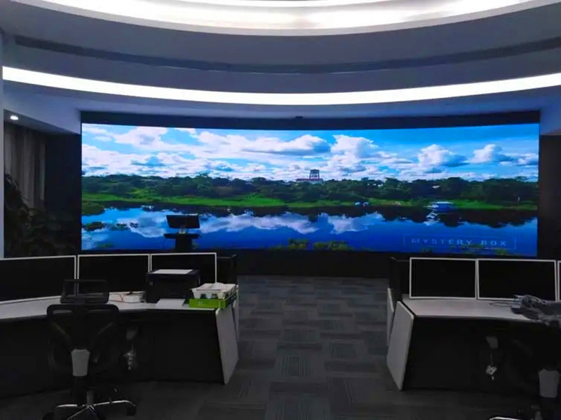 GOB微間距顯示屏的發(fā)展終將扛起未來顯示行業(yè)的大旗